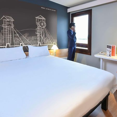 Hotel Ibis Charleroi Airport Brussels South Fleurus Exteriér fotografie