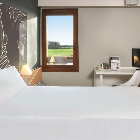 Hotel Ibis Charleroi Airport Brussels South Fleurus Exteriér fotografie