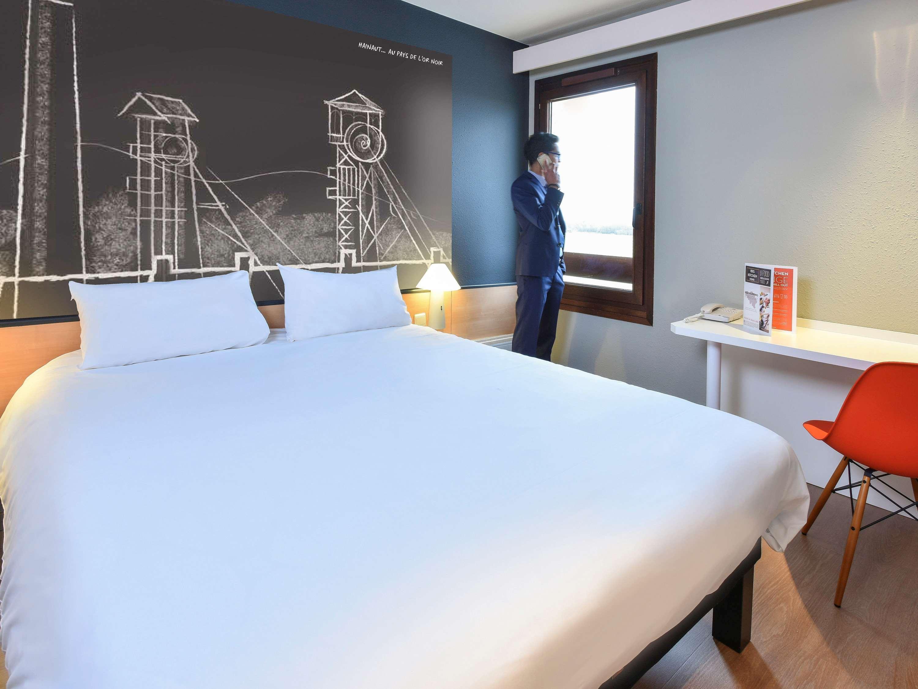 Hotel Ibis Charleroi Airport Brussels South Fleurus Exteriér fotografie