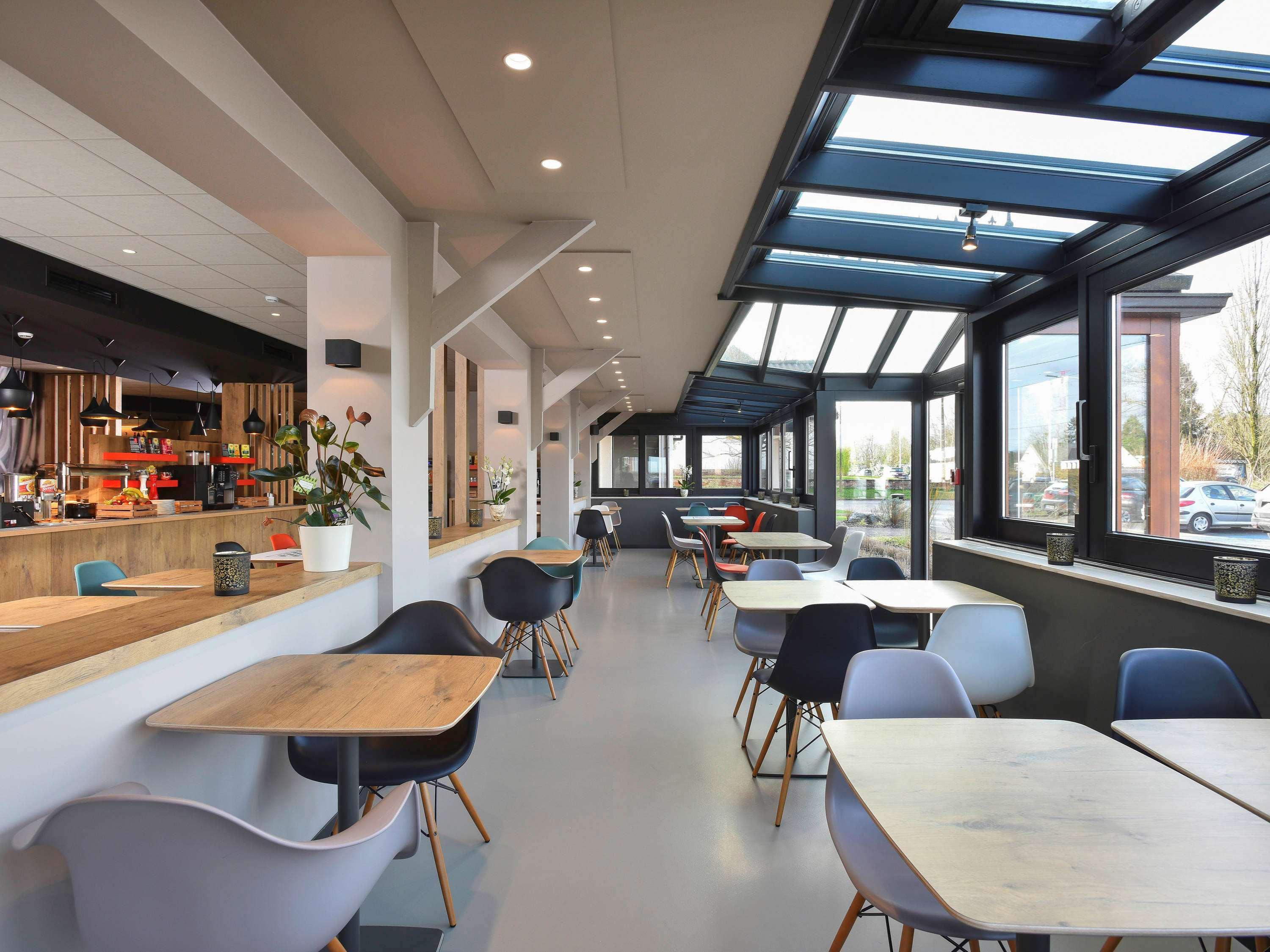 Hotel Ibis Charleroi Airport Brussels South Fleurus Exteriér fotografie
